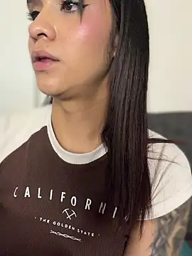 Isabella-Teen webcam