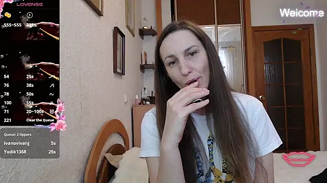 Yevgeshka-Milashka webcam