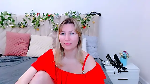 Incredible_Ariela webcam