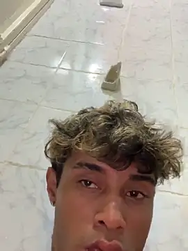 meliodas_23cm webcam