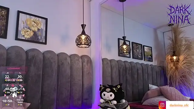 Dark_nina_ webcam