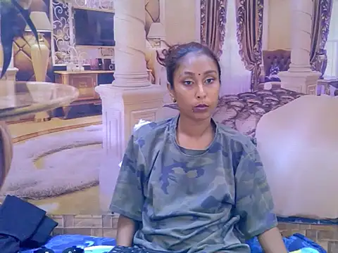 IndianSexyButt webcam