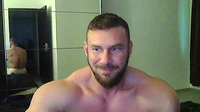 muscularkevin webcam