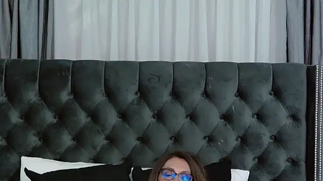 LynetteSparks webcam