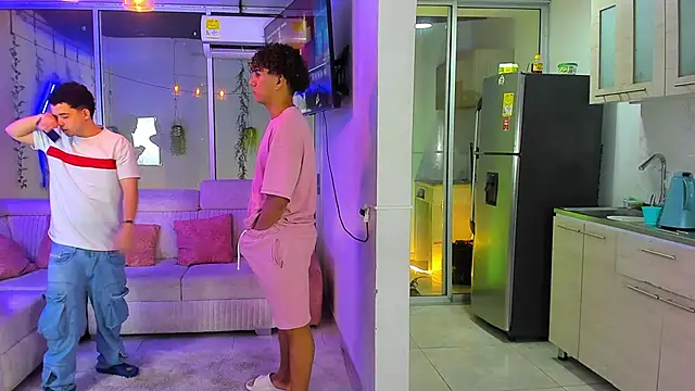 Houseofwarrios webcam