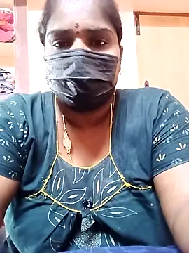 Tamil_Bhuvi69 webcam