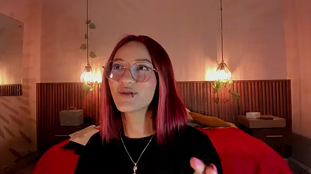 daphne_courtis webcam