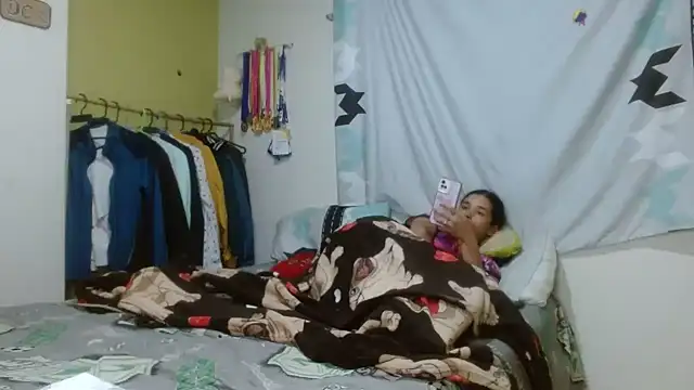 clayre_and_jill webcam