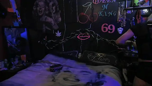 Splash_Queen420 webcam