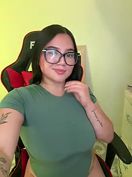 Webcam Model (abby_gonzales)  is live.Free join now!