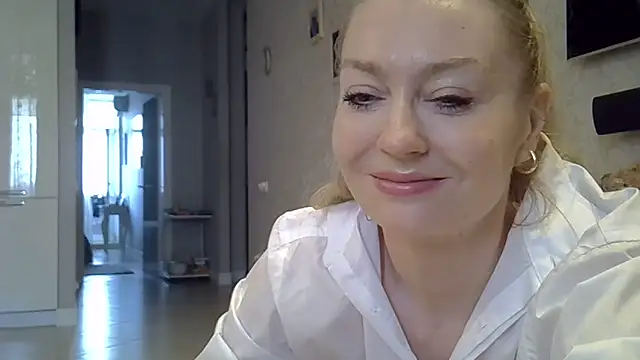ZarinaSwift webcam