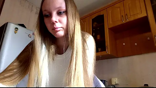 VictoriaDeese webcam