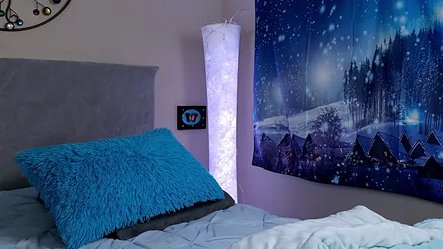 Kaitlyn_Winters webcam