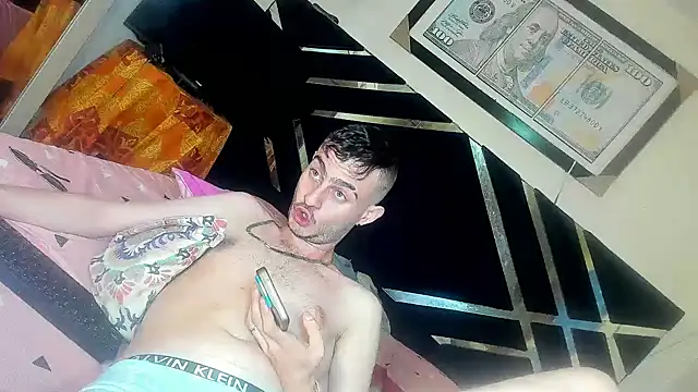 bigcockwhite777 webcam