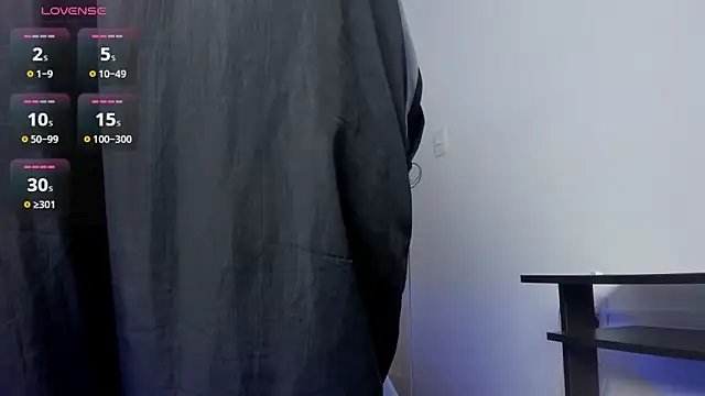 Brunette__boy webcam