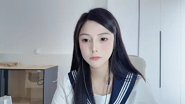 美女HaagenDazs_在线直播