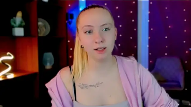 mila_glow1 - Mila_glow1's free webcam