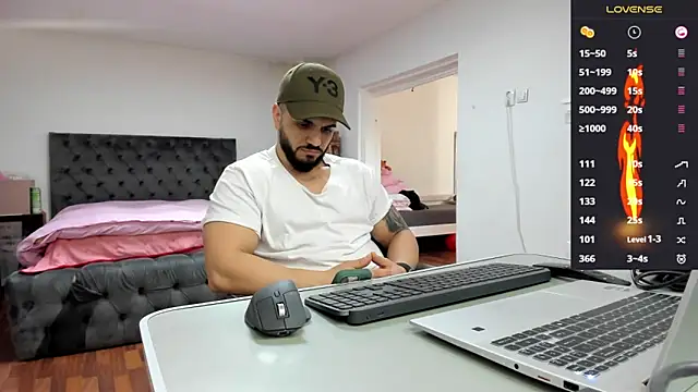 supermanboy94 webcam