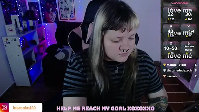 Bdsm_and_fries webcam