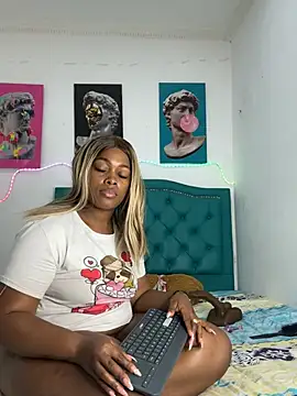 Lilybaudinx96 webcam