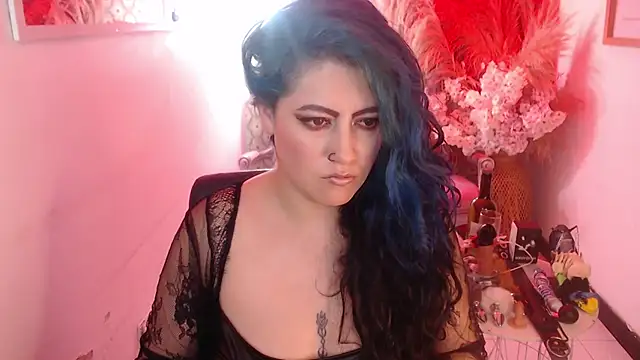 scarleth_blue webcam