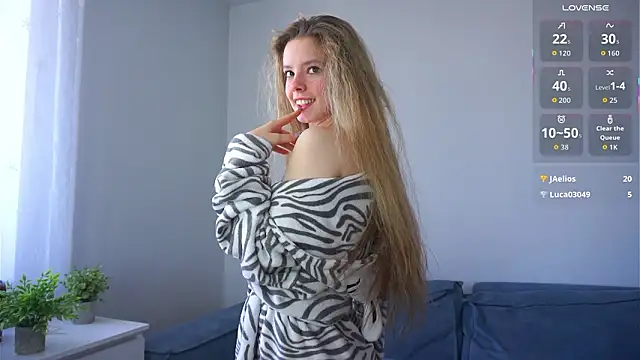 TiffinyMergist webcam