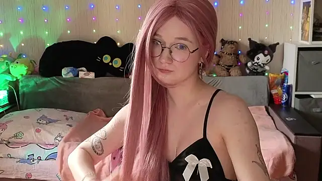 Kitty_smalltits webcam