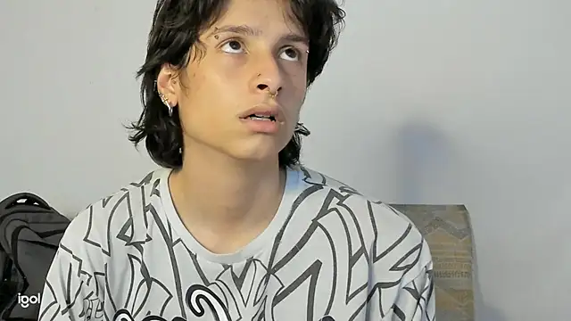 cirosky_elchicopolla webcam