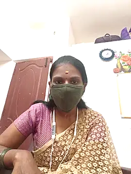 Webcam Model (Tamil_Yalini12)  is live.Free join now!