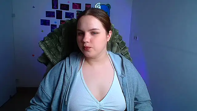 Kitty_Mia_Kitty webcam