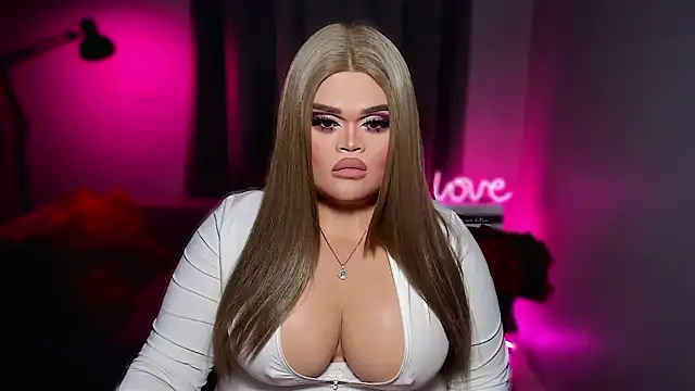 BelindaLove webcam