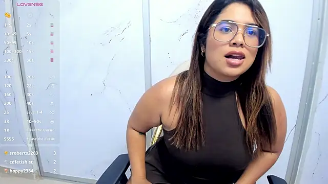 liz_ariza4u - Liz_ariza4u's free webcam