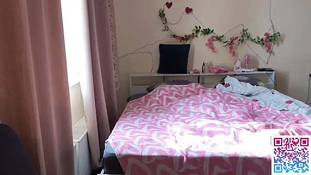 boozekirs_ - Boozekirs_'s free webcam