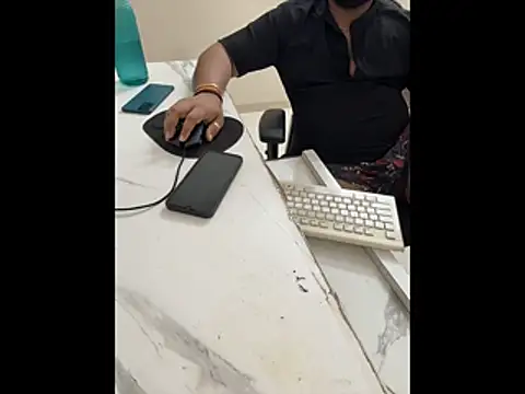 flirtyxboy - FlirtyxBoy's free webcam - UK Sex Cams