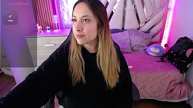 nyxandria_1 - NyxAndria_1's free webcam - UK Sex Cams