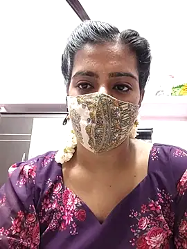 Webcam Model (Tamil-Meenu12)  is live.Free join now!