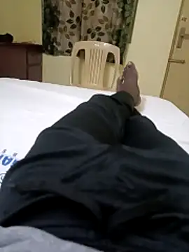 Tamilpaiyan07 webcam