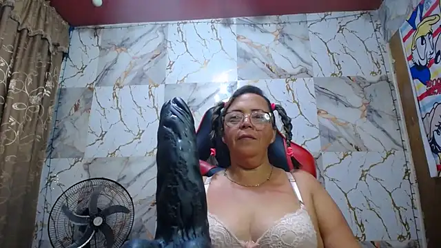 alina_maturehot webcam