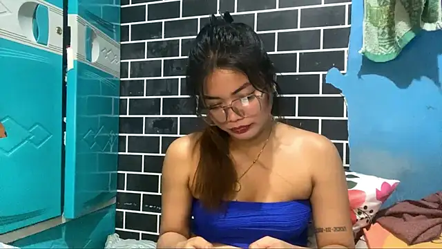 KrishnaCarridine webcam