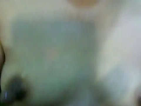 Suckable_leigh webcam