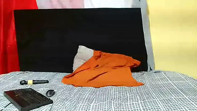 JinglynJuicy22 webcam