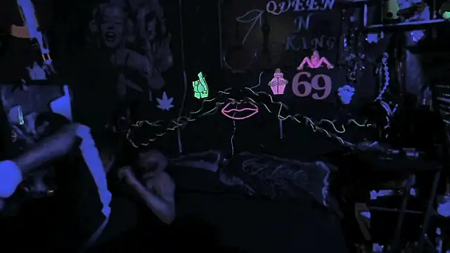 Splash_Queen420 webcam