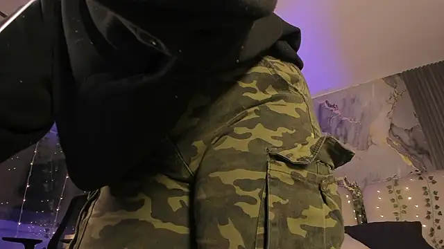 SarahCastro1_ webcam