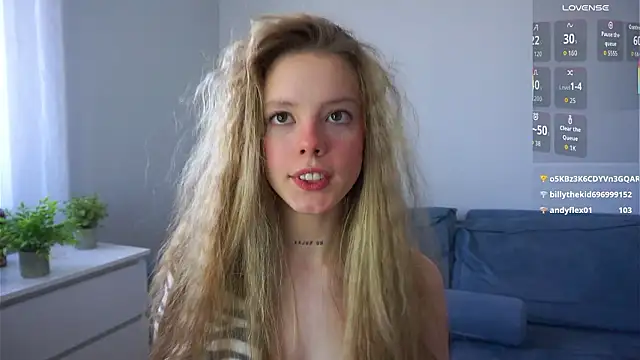 TiffinyMergist webcam