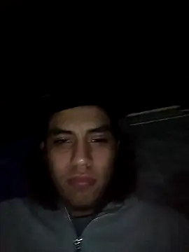 AlexAlejandro13 webcam