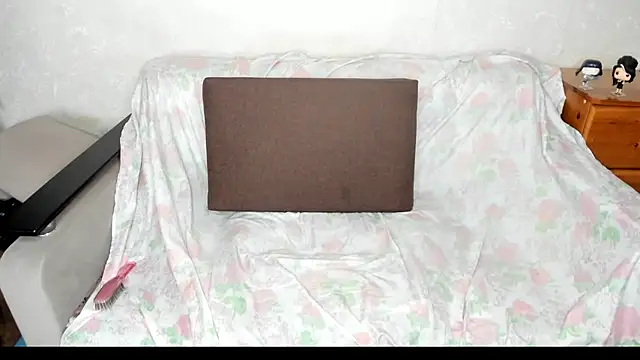 Pauline_dominance webcam