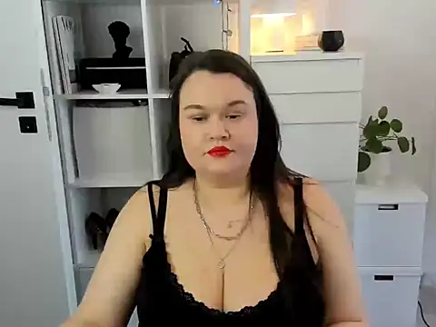 HollyDanceSoul webcam