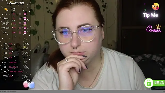 Alicia_love00 webcam