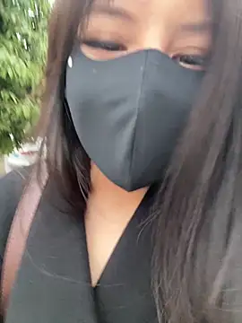 美女Carlin-yiyi在线直播