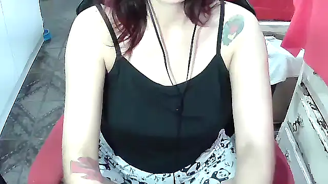 ManuEscarlate13 webcam